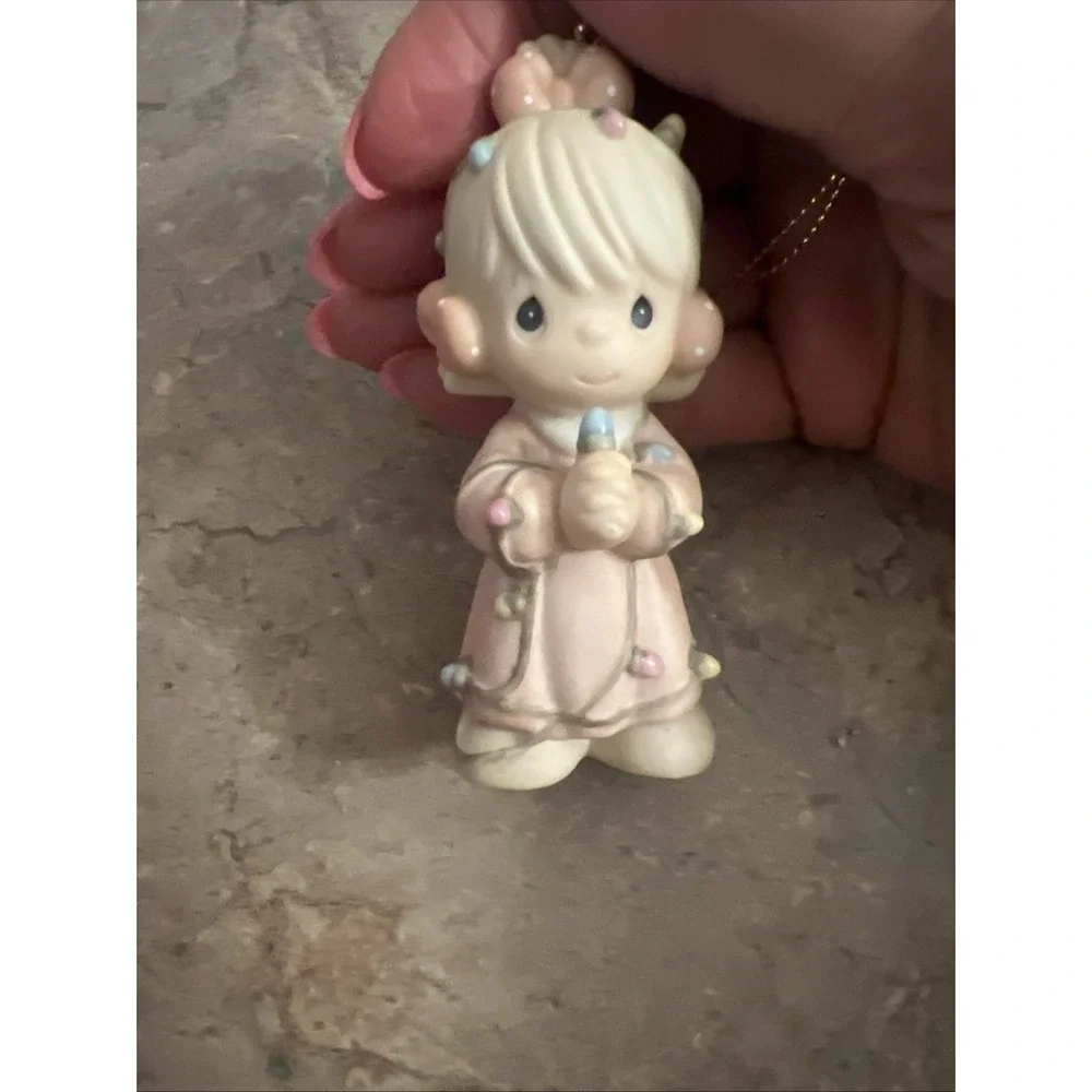 1999 May Your Christmas Be Delightful Precious Moments Ornament